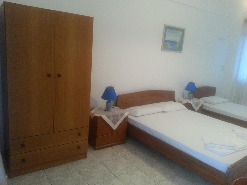 Studio Anessis Kalamaki  Room photo